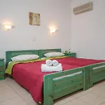 德斯皮纳酒店 2* Agia Anna (Naxos)